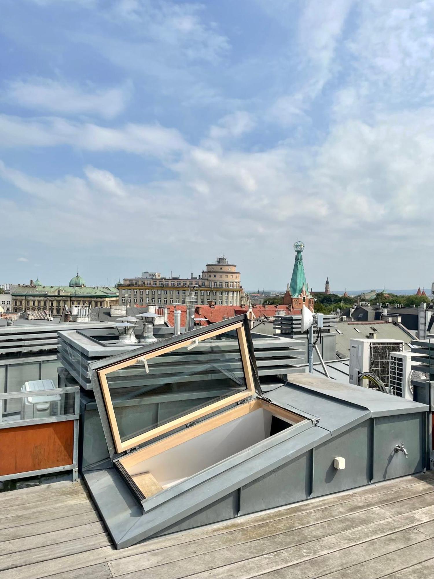 Penthouse Skyline - Loftaffair Lägenhet Kraków Exteriör bild