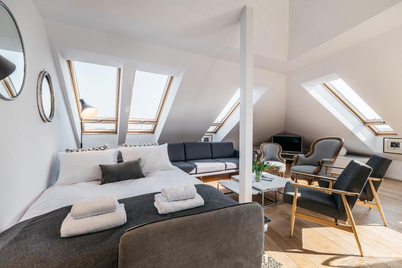 Penthouse Skyline - Loftaffair Lägenhet Kraków Exteriör bild